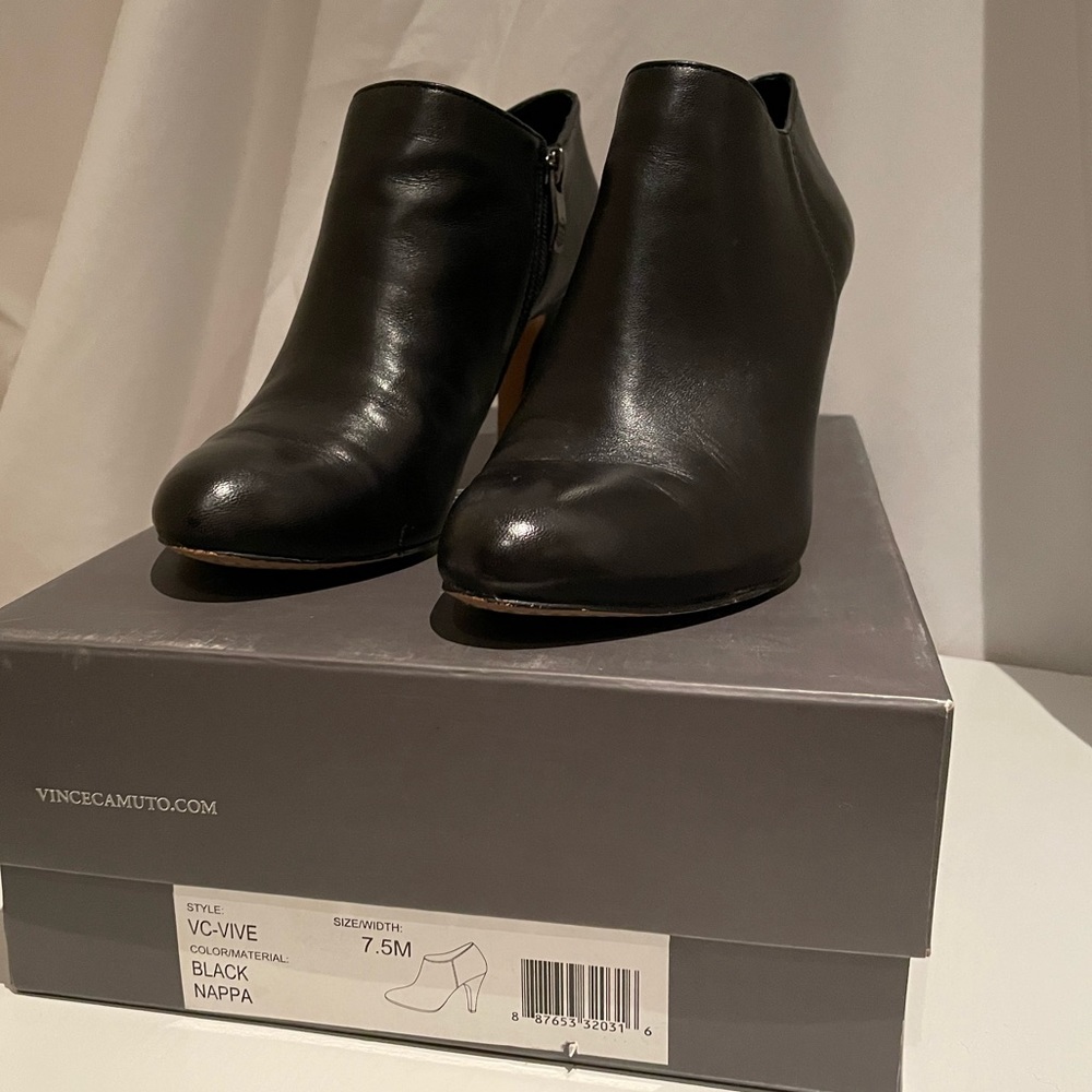 Vince Camuto Black Vive Boots/Booties